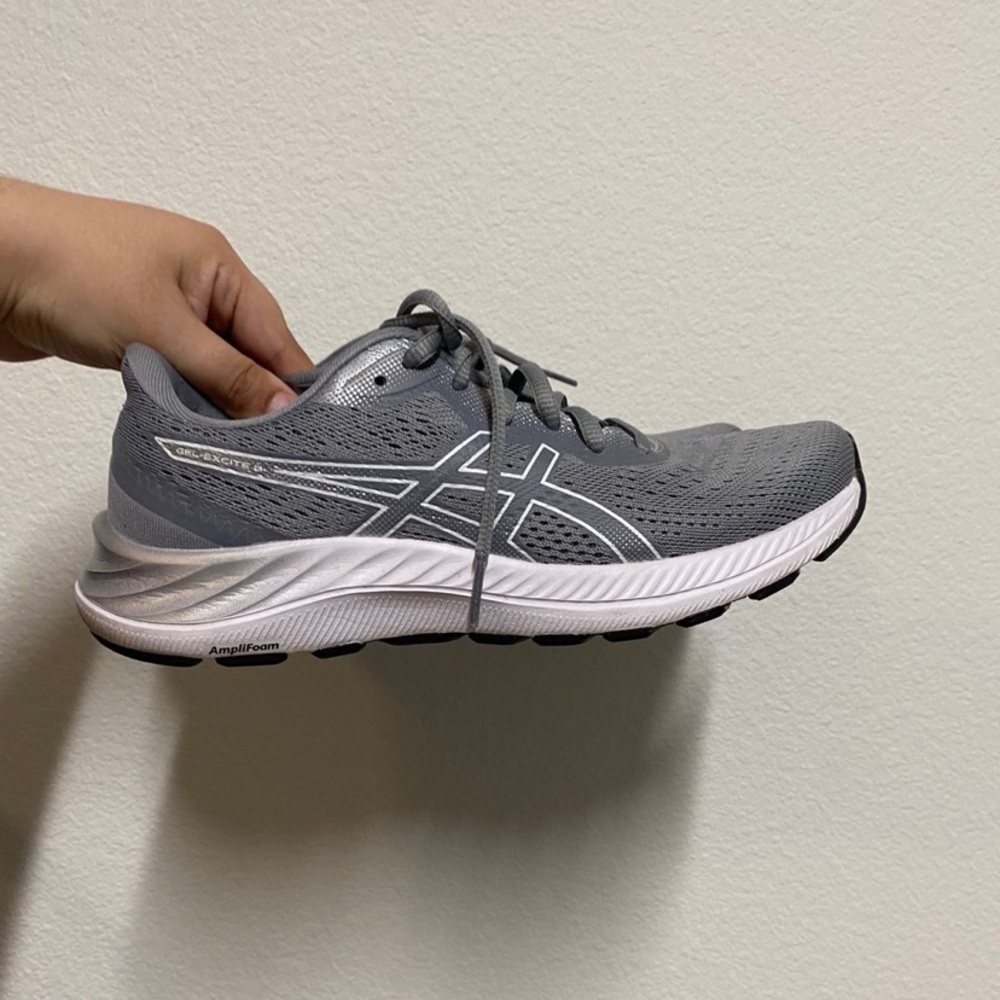 Women ASICS